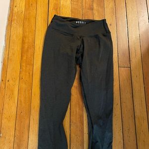 Matte Green Cropped NoBull Project Leggings